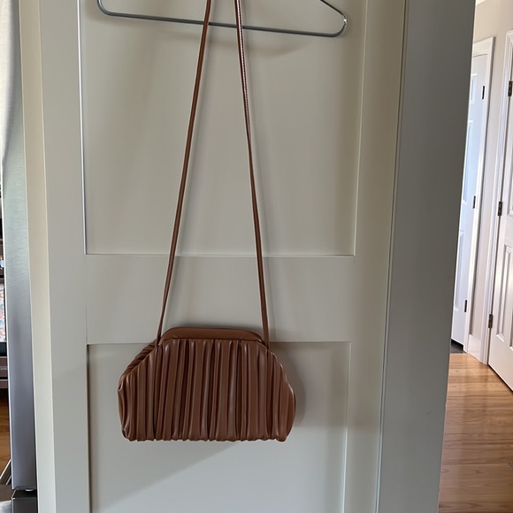 Gorgeous PU Leather Clutch. Taupe. Excellent condition. - Picture 10 of 12